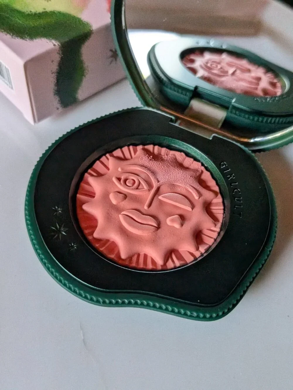 Girlcult Peach Cream Blush in #21 Saturn Peach Festival Cake